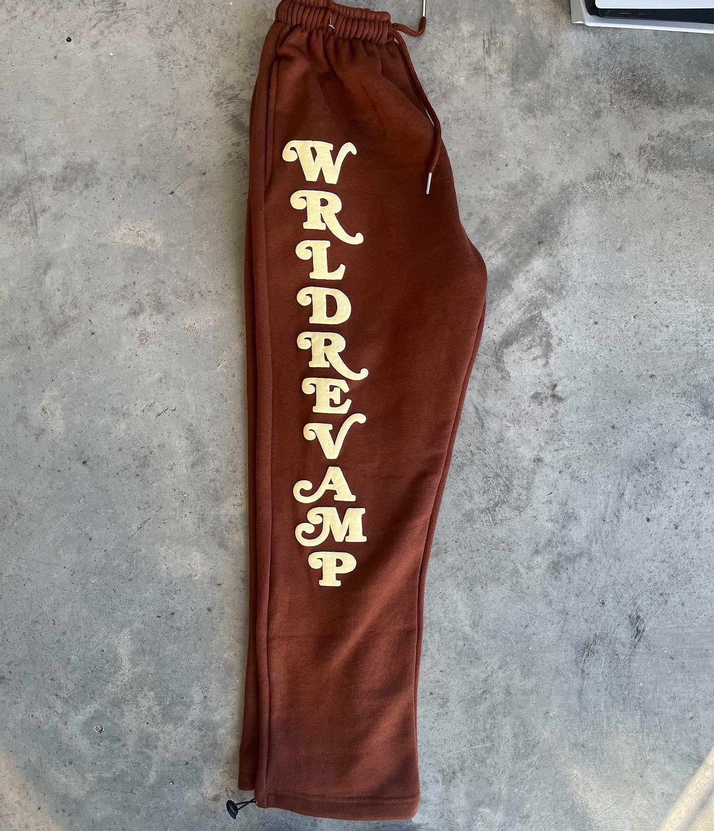 CHOCOLATE BROWN “FSN” 001